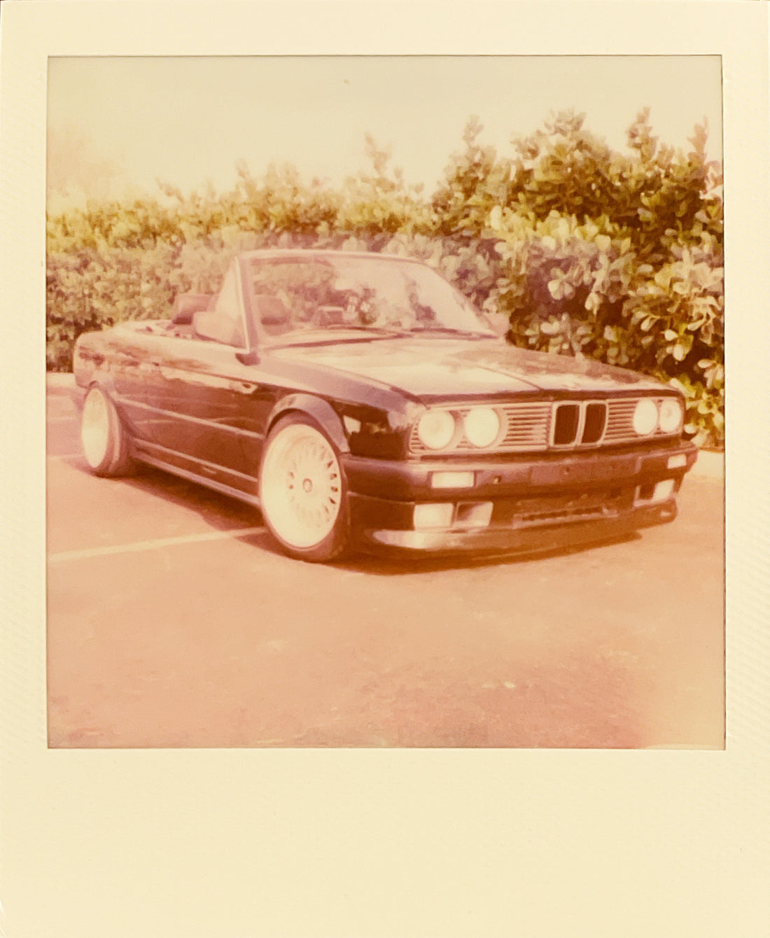 Polaroid SLR 680 Instant Film Camera