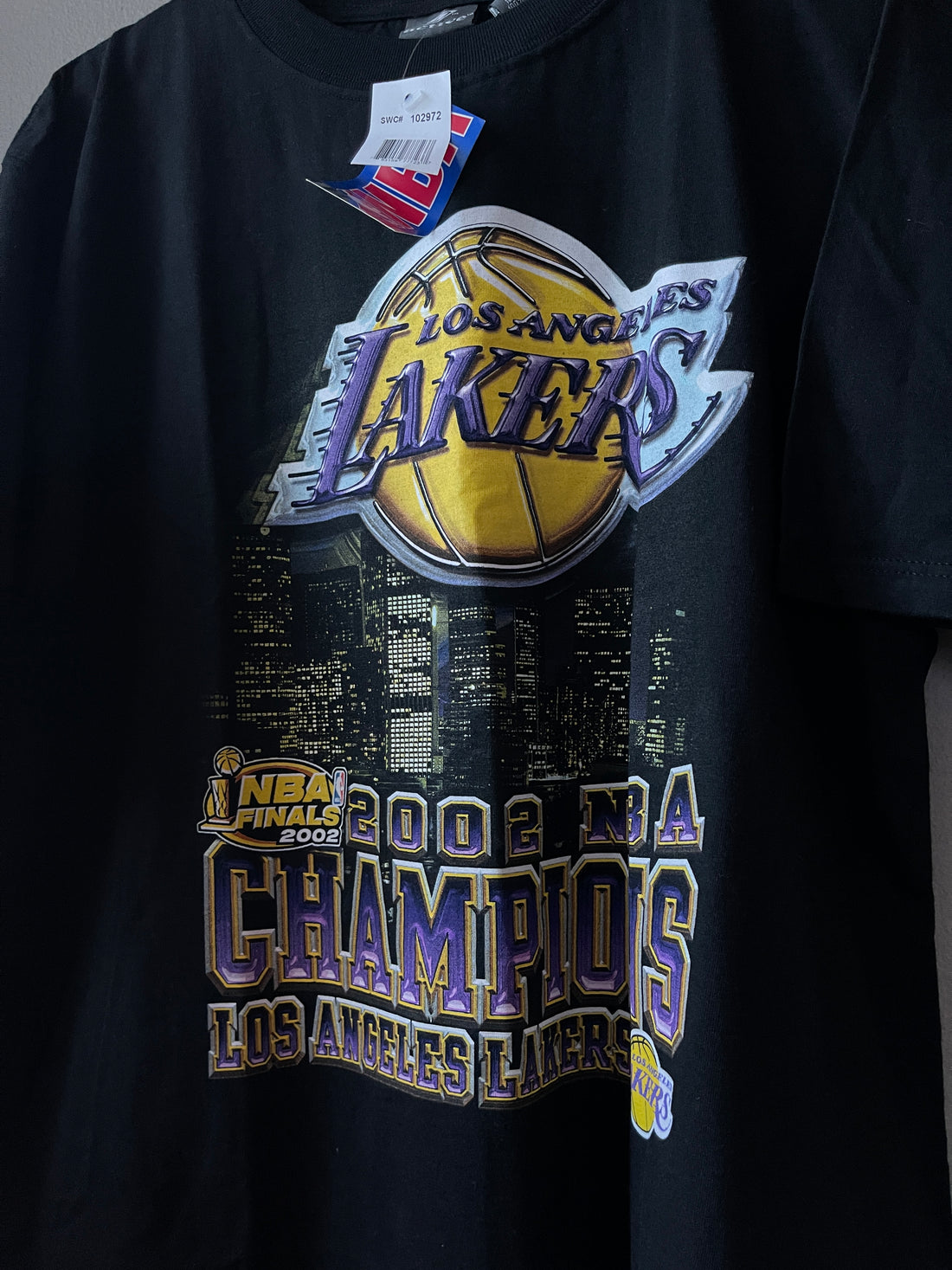 Vintage 2002 Los Angeles Lakers NBA Champions Graphic Tee